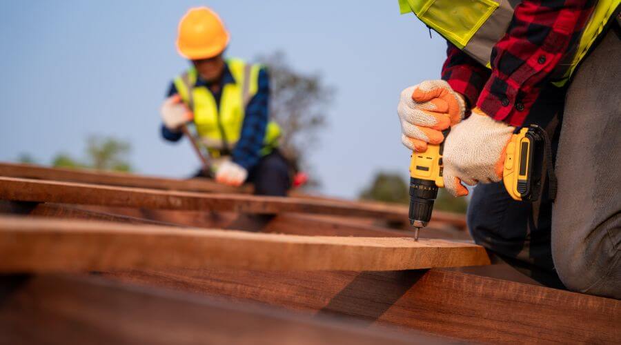 Expert top industrial roofings services in Henry, SD